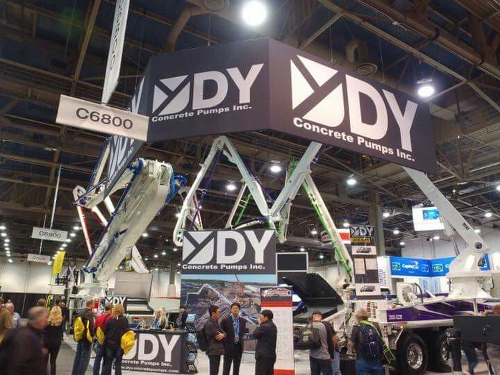 DY Corporation представила на выставке WOC новые модели автобетононасосов